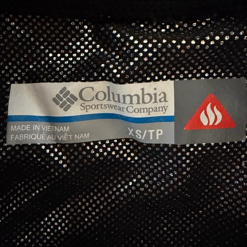 Columbia Omni-Wick Performance Long Sleeve Base Layer Shirt in Black - Picture 3 of 6